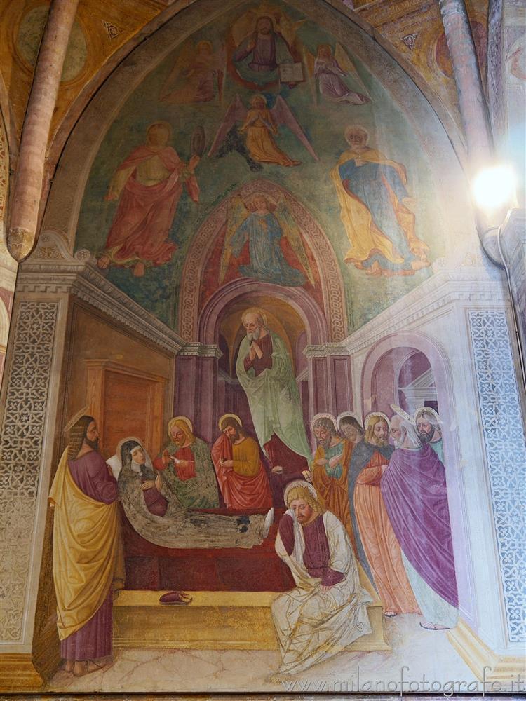 Milano - Parete destra della Cappella della Vergine nella Chiesa di San Pietro in Gessate